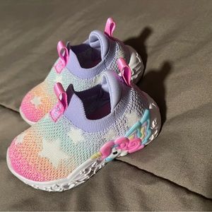 Toddler shoes